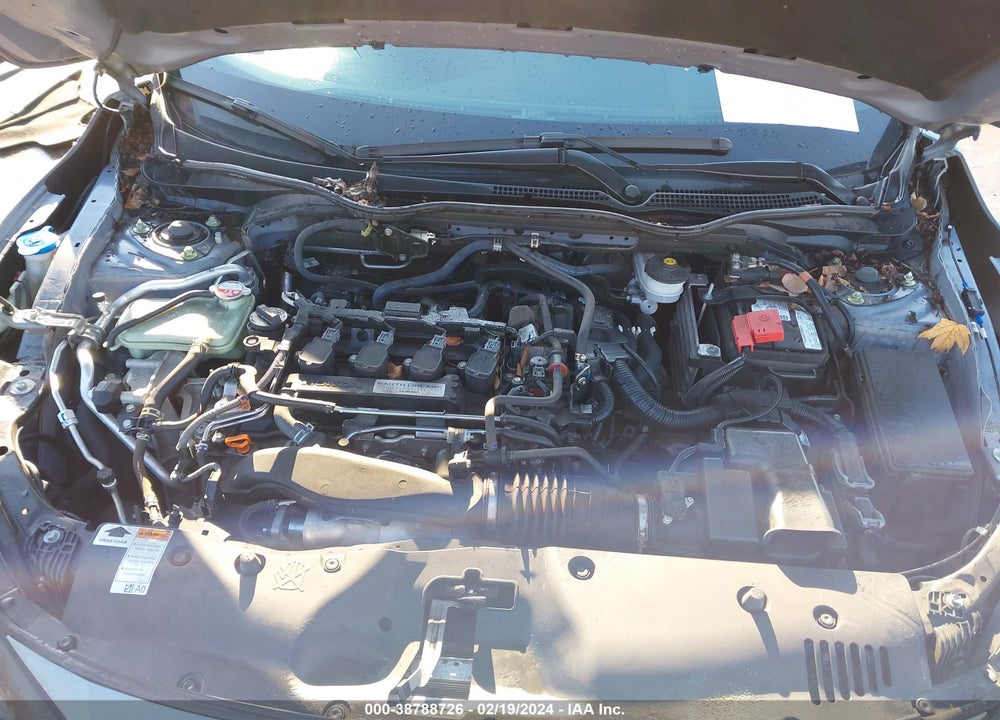 2019 HONDA CIVIC LX VIN: SHHFK7H32KU401936