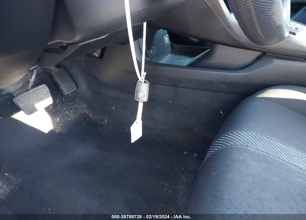 2019 HONDA CIVIC LX VIN: SHHFK7H32KU401936