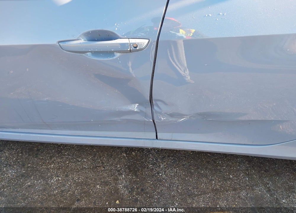 2019 HONDA CIVIC LX VIN: SHHFK7H32KU401936