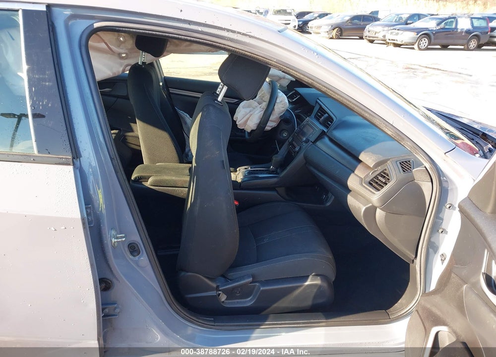 2019 HONDA CIVIC LX VIN: SHHFK7H32KU401936