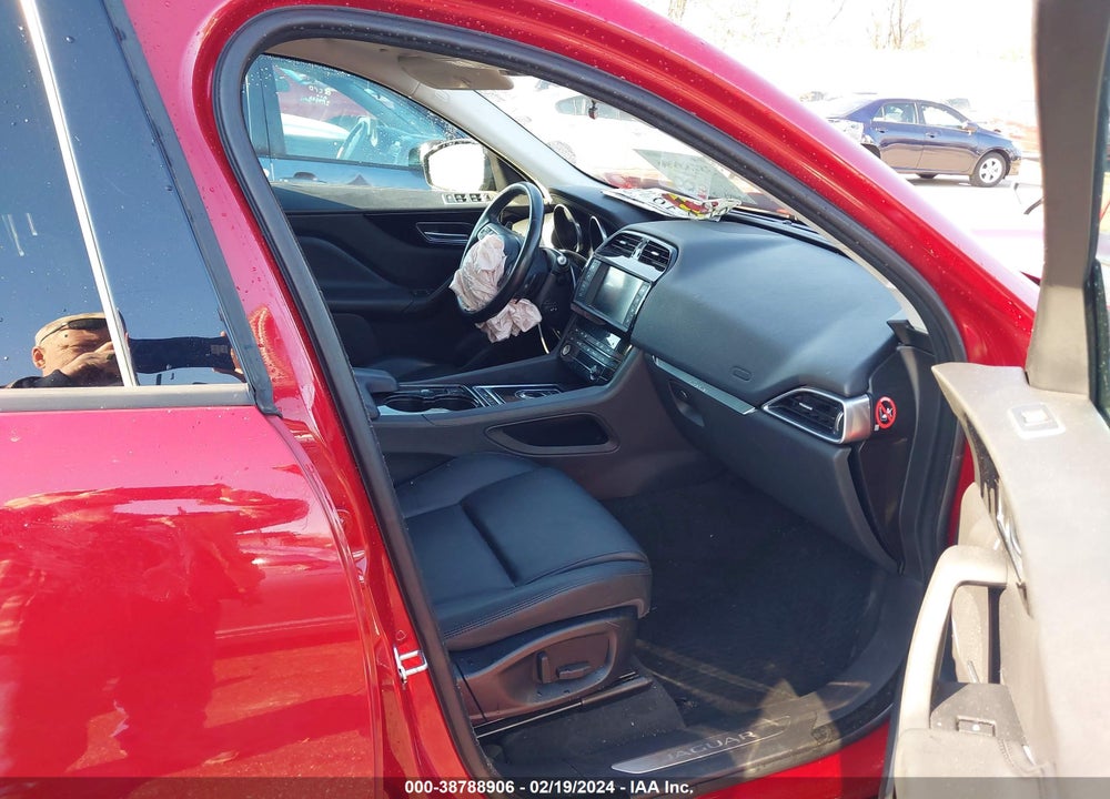 2017 JAGUAR F-PACE 35T PREMIUM VIN: SADCJ2BV7HA499226
