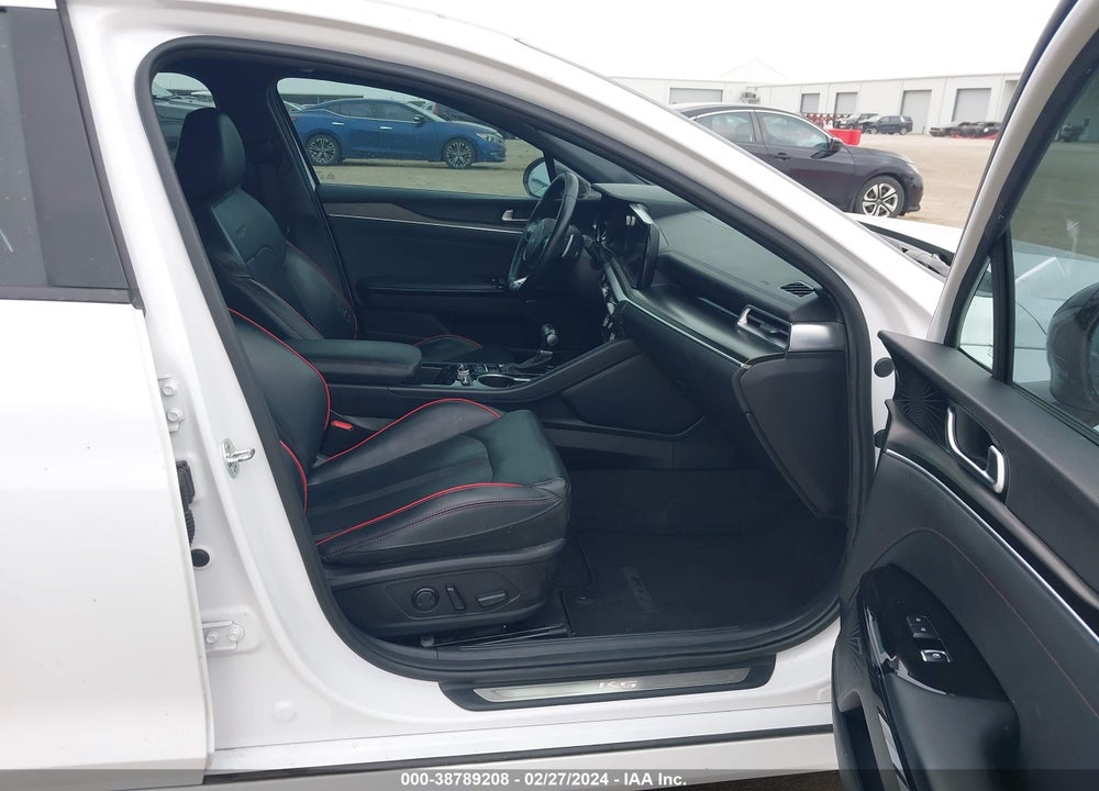2022 KIA K5 GT VIN: 5XXG44J84NG134000