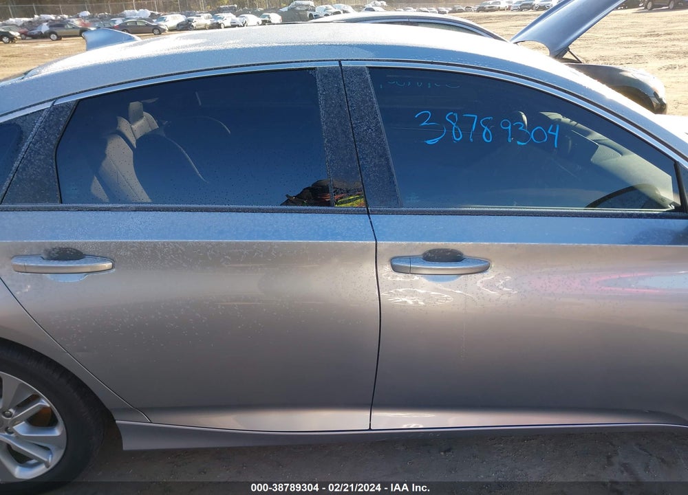 2019 HONDA ACCORD VIN: 1HGCV1F1XKA119628