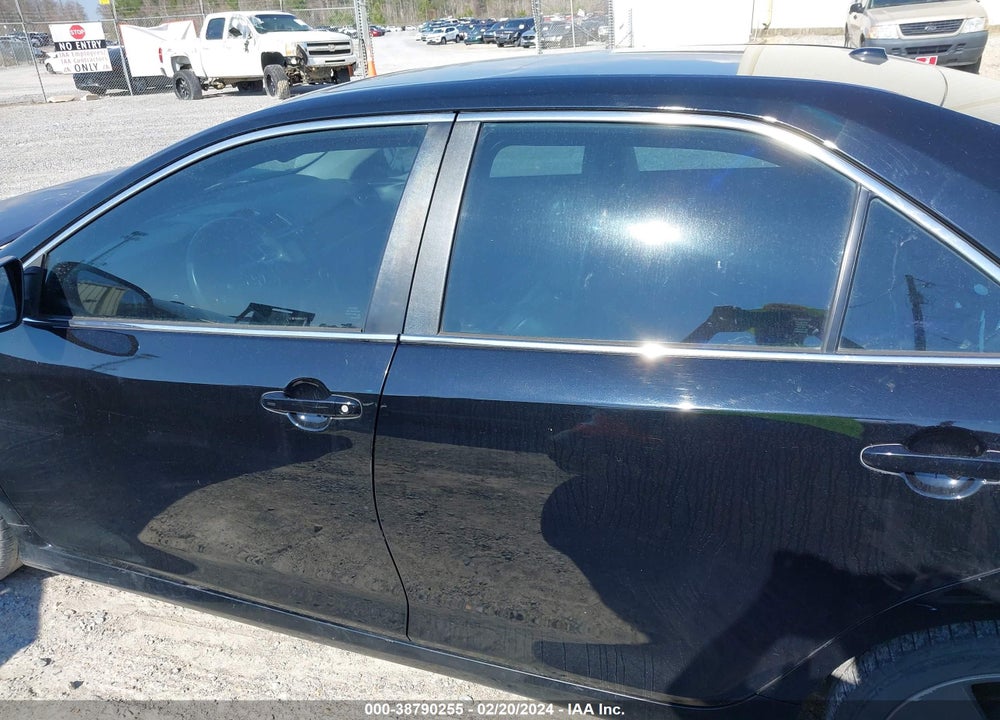 2014 TOYOTA CAMRY SE V6 VIN: 4T1BK1FK5EU543132