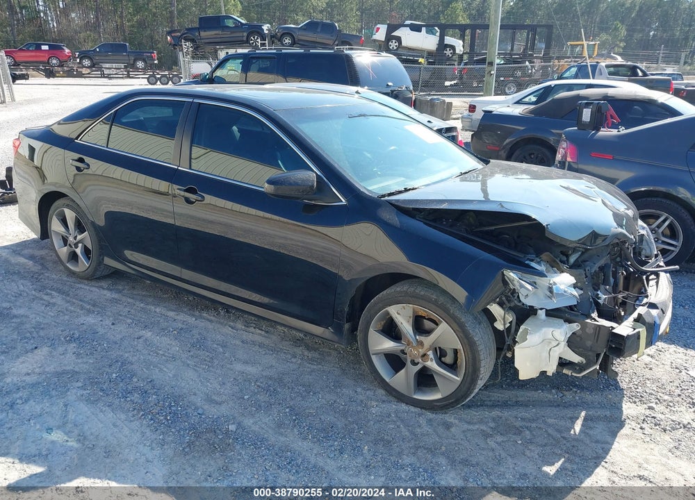 2014 TOYOTA CAMRY SE V6 VIN: 4T1BK1FK5EU543132