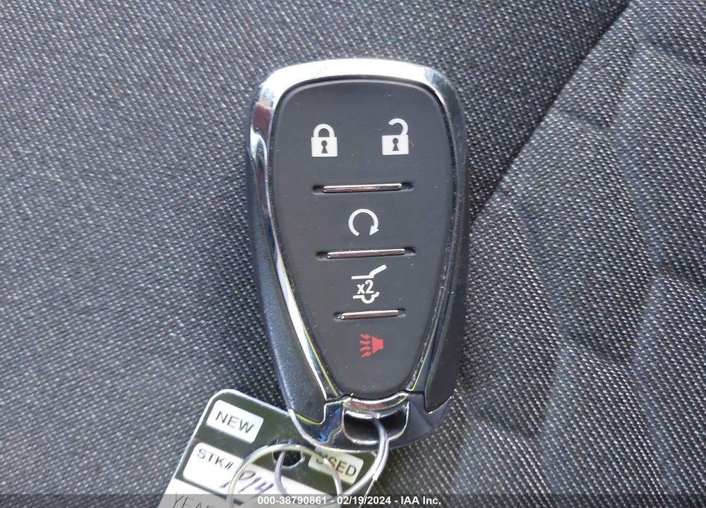 2020 CHEVROLET EQUINOX VIN: 3GNAXJEV4LS659228