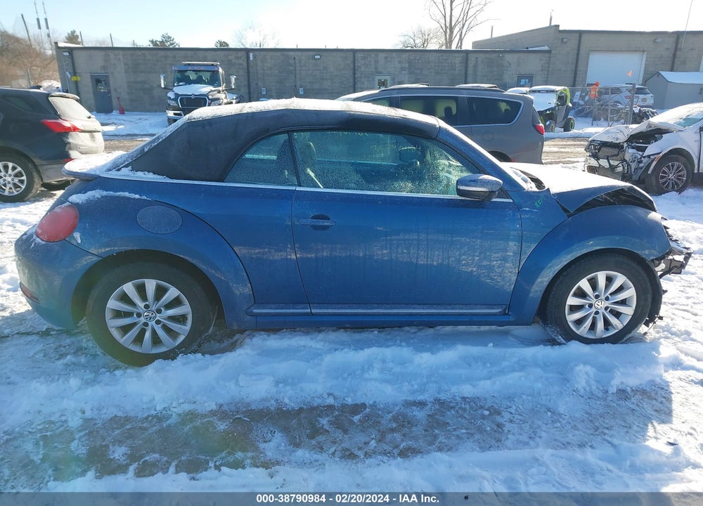 2018 VOLKSWAGEN BEETLE 2.0T COAST/2.0T S/2.0T SE VIN: 3VW5DAAT6JM515041