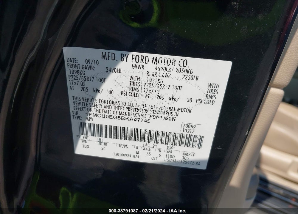 2011 FORD ESCAPE LIMITED VIN: 1FMCU0EG5BKA47745
