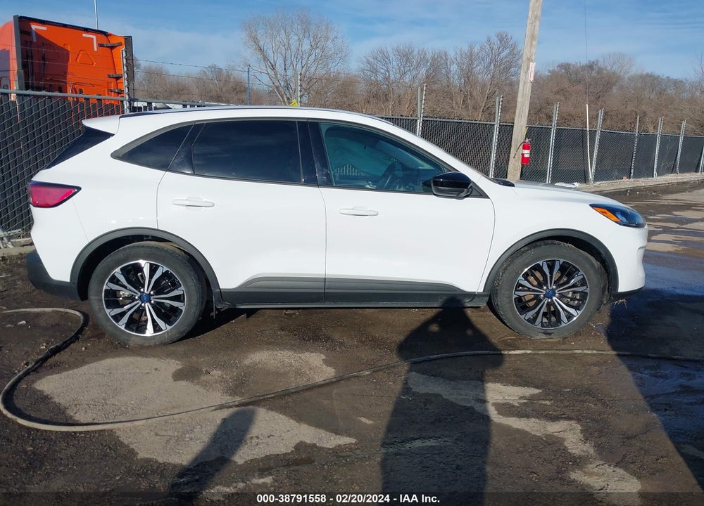 2021 FORD ESCAPE SE VIN: 1FMCU0G65MUB09219