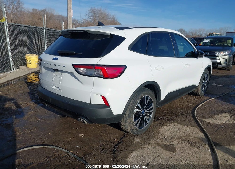 2021 FORD ESCAPE SE VIN: 1FMCU0G65MUB09219