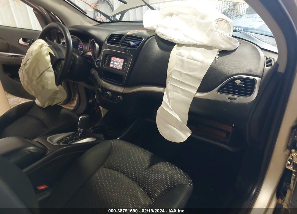 2011 DODGE JOURNEY MAINSTREET VIN: 3D4PH1FG4BT518722