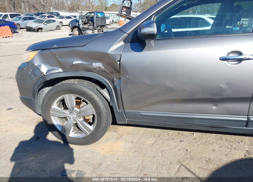 2012 KIA SORENTO EX V6 VIN: 5XYKU4A28CG189449