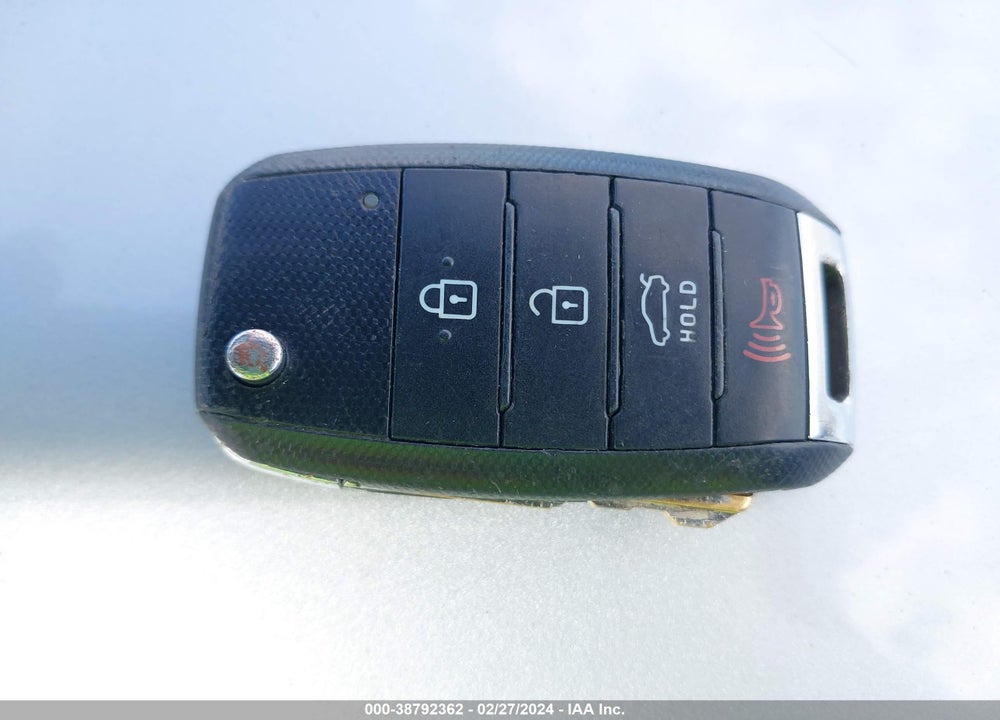 2016 KIA FORTE LX VIN: KNAFK4A61G5568802