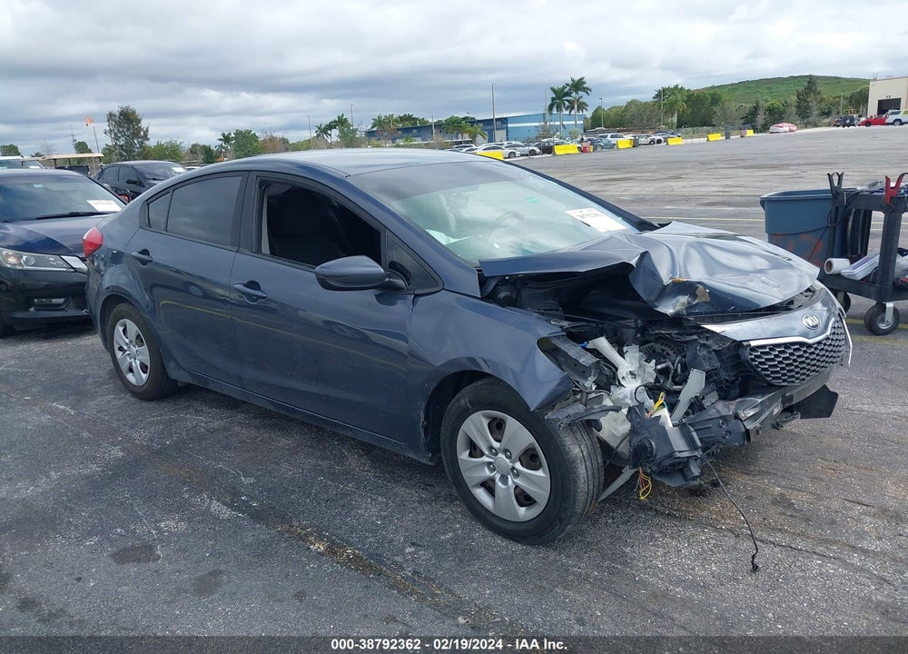 2016 KIA FORTE LX VIN: KNAFK4A61G5568802