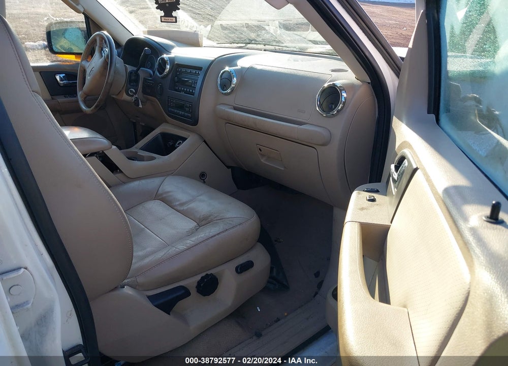 2005 FORD EXPEDITION EDDIE BAUER/KING RANCH VIN: 1FMFU18555LA11632