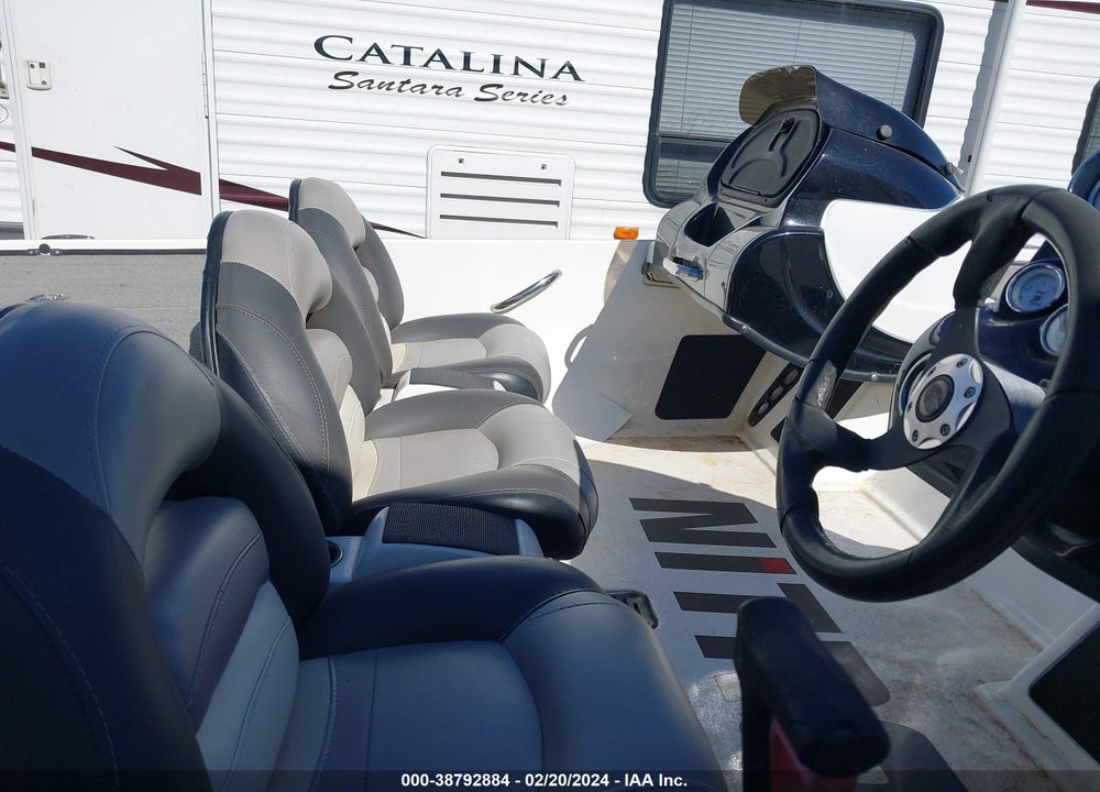 2011 NITRO BASSBOAT VIN: BUJ30135A111