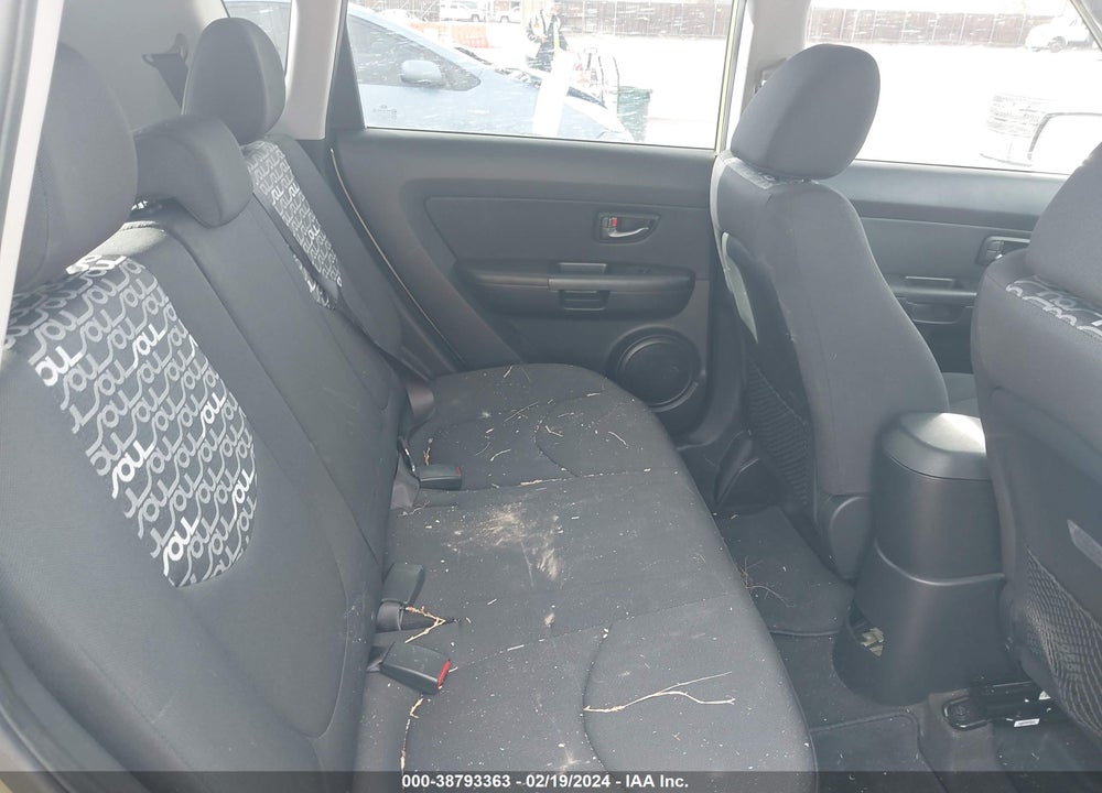 2011 KIA SOUL VIN: KNDJT2A24B7213325