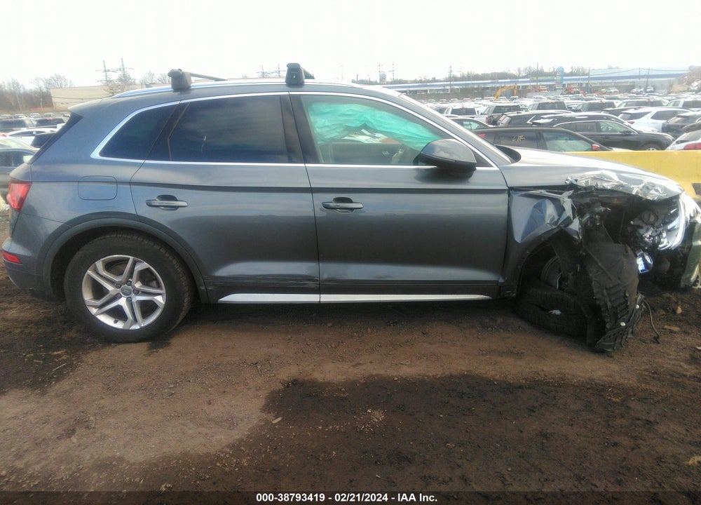 2019 AUDI Q5 45 PREMIUM VIN: WA1ANAFY8K2071019