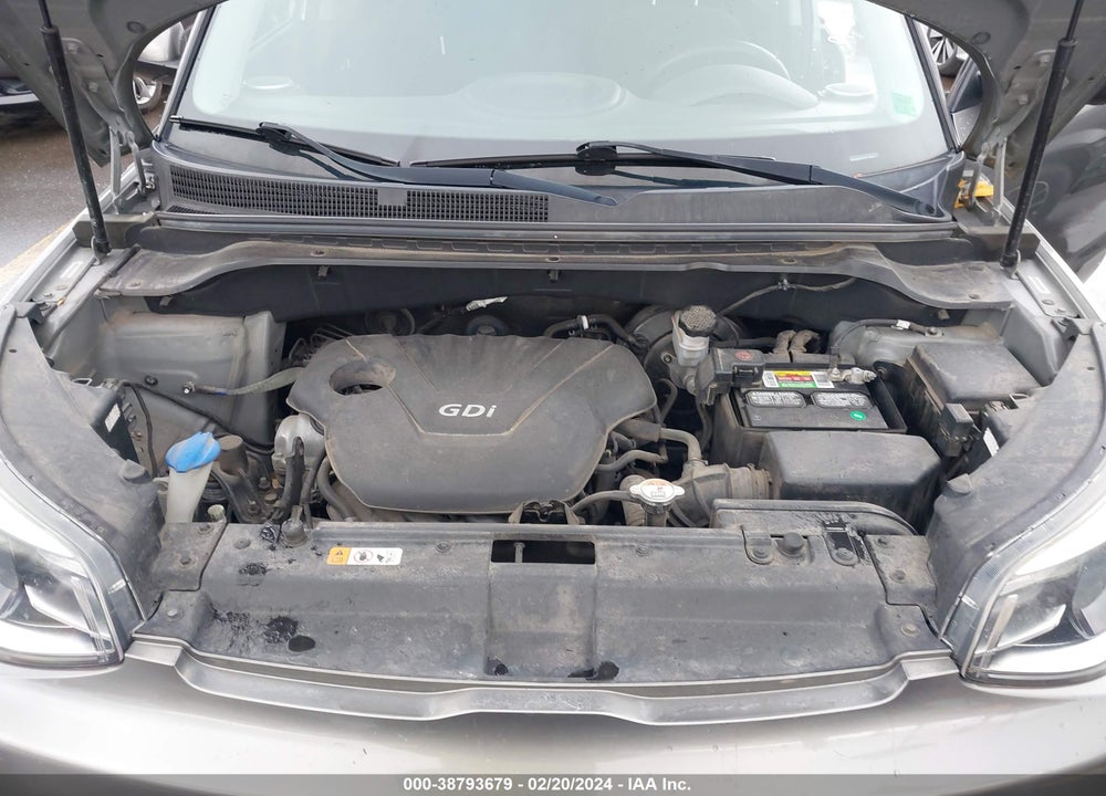 2014 KIA SOUL VIN: KNDJN2A26E7038204