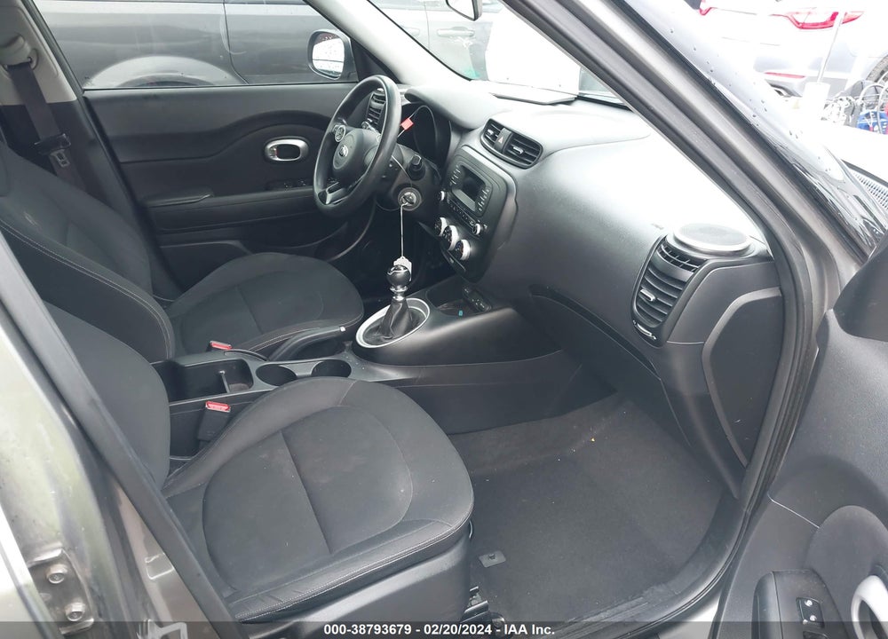 2014 KIA SOUL VIN: KNDJN2A26E7038204