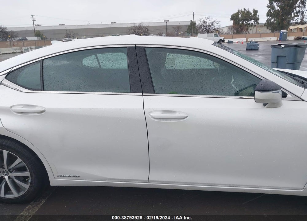 2021 LEXUS ES 300H VIN: 58ACA1C10MU007425