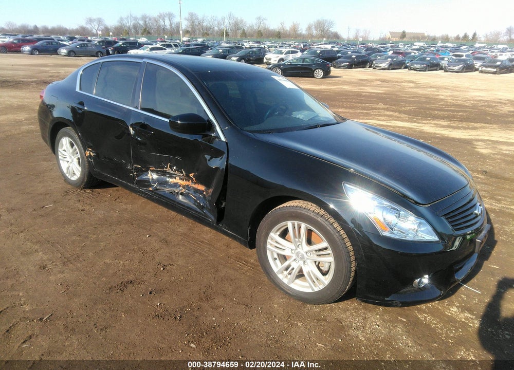 2015 INFINITI Q40 VIN: JN1CV6AR8FM524449
