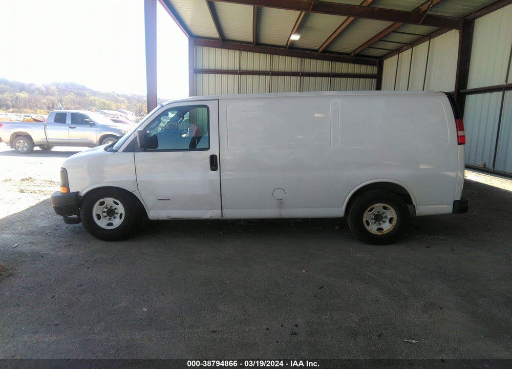 2017 CHEVROLET EXPRESS 2500 WORK VAN VIN: 1GCWGAF16H1203203