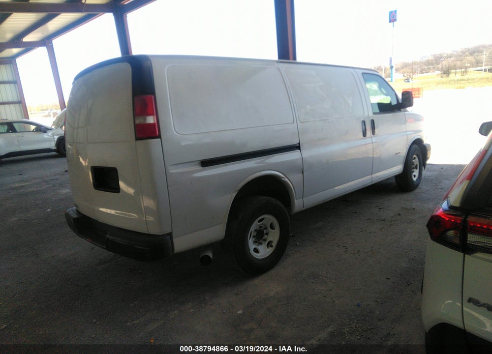 2017 CHEVROLET EXPRESS 2500 WORK VAN VIN: 1GCWGAF16H1203203