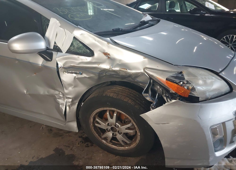 2010 TOYOTA PRIUS VIN: JTDKN3DU3A1010705