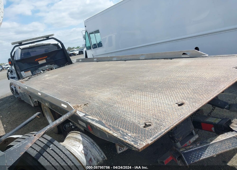 2018 FORD F-650 DIESEL VIN: 1FDWX6DE6JDF01818