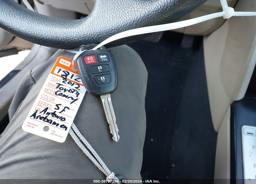 2012 TOYOTA CAMRY LE VIN: 4T1BF1FK4CU035185