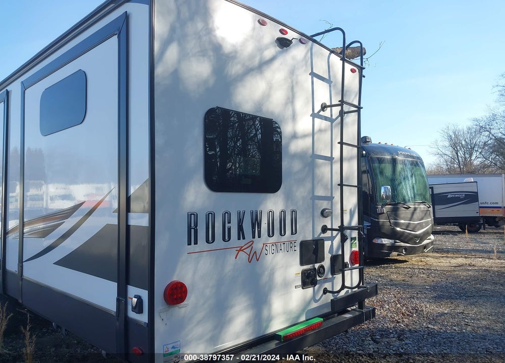 2022 FOREST RIVER TRAVEL TRLR VIN: 4X4TRLN22N1898076