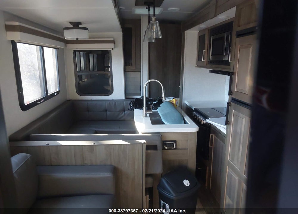 2022 FOREST RIVER TRAVEL TRLR VIN: 4X4TRLN22N1898076