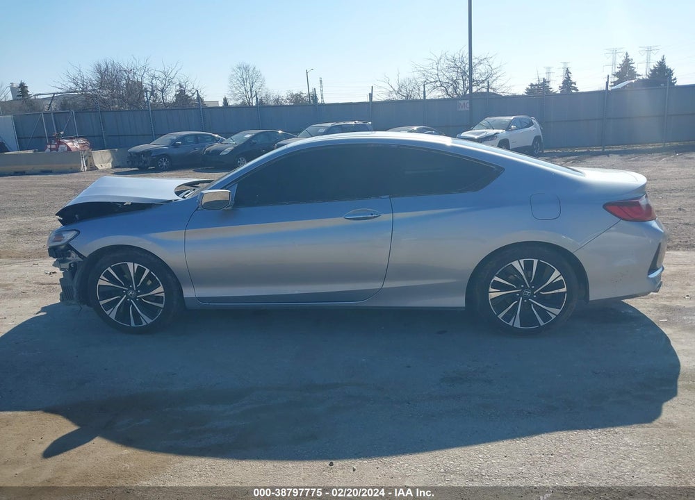 2016 HONDA ACCORD EX-L V-6 VIN: 1HGCT2B86GA000917