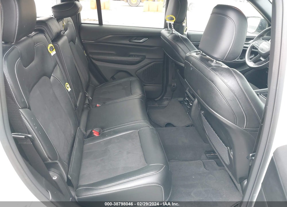 2024 JEEP GRAND CHEROKEE ALTITUDE 4X2 VIN: 1C4RJGAGXRC716280