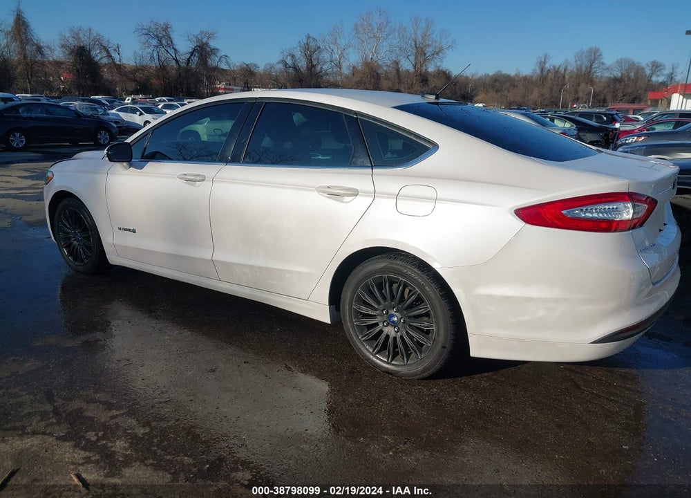 2016 FORD FUSION HYBRID SE VIN: 3FA6P0LU2GR377613
