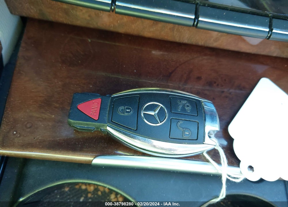 2011 MERCEDES-BENZ E 350 4MATIC VIN: WDDHF8HB4BA411099