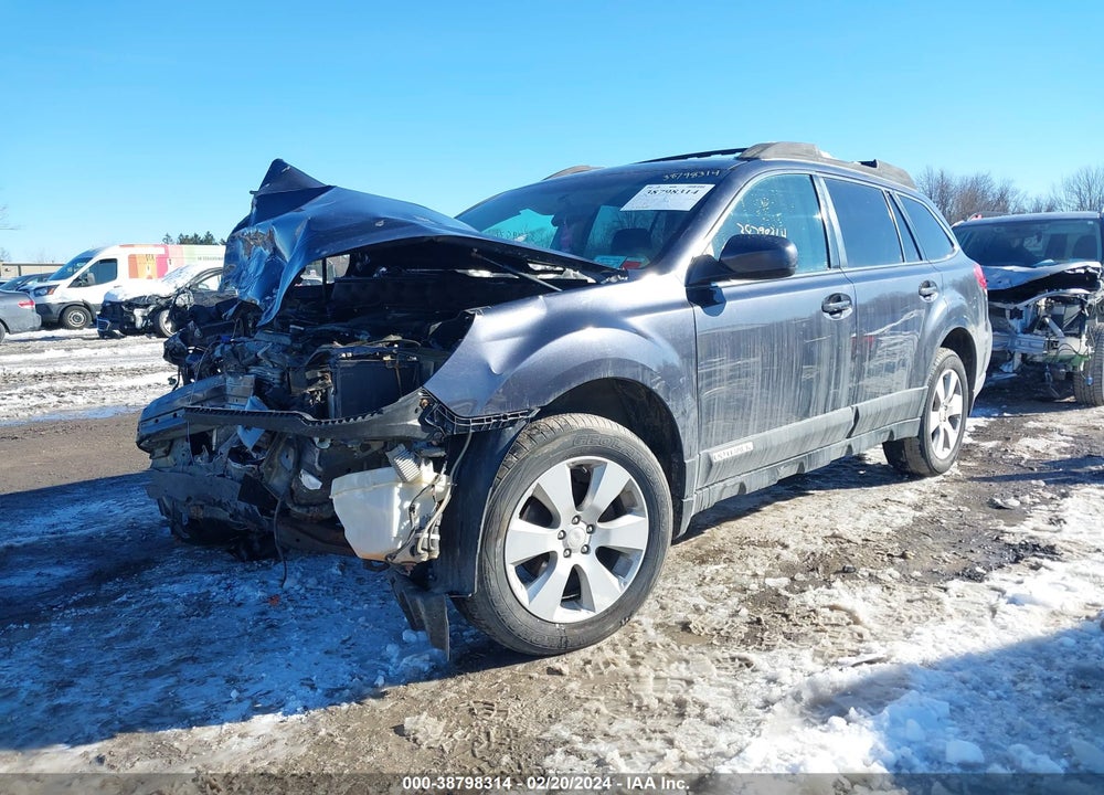 2010 SUBARU OUTBACK 2.5I PREMIUM VIN: 4S4BRBGC4A3353217