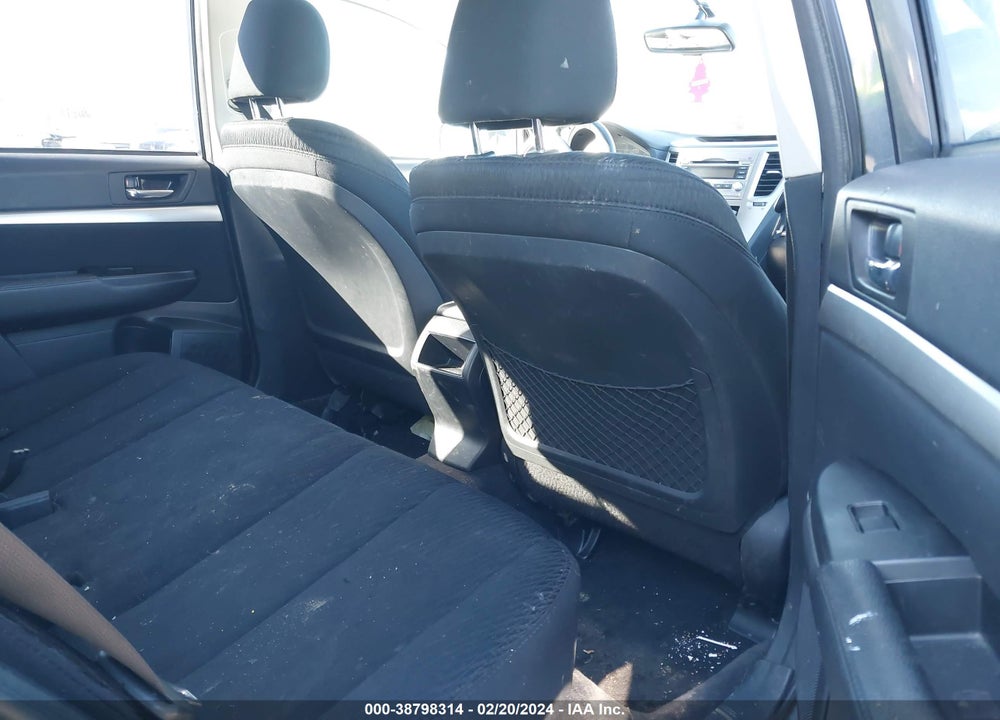 2010 SUBARU OUTBACK 2.5I PREMIUM VIN: 4S4BRBGC4A3353217