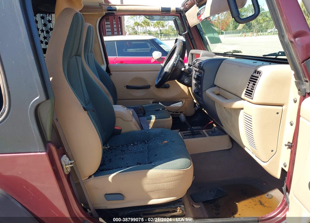 2001 JEEP WRANGLER SAHARA VIN: 1J4FA59S31P316374