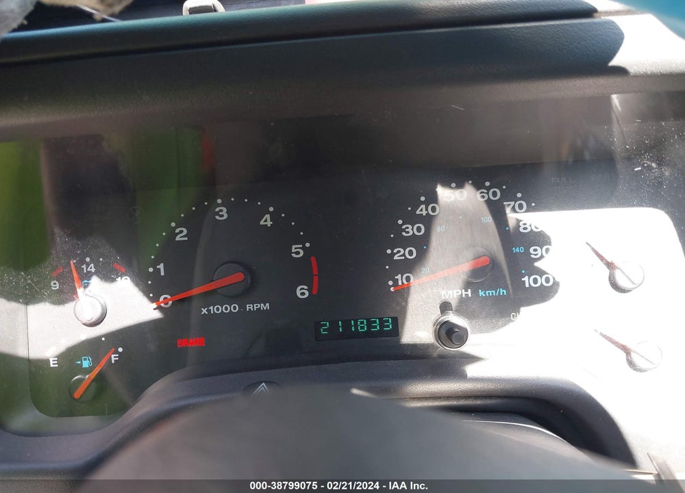 2001 JEEP WRANGLER SAHARA VIN: 1J4FA59S31P316374
