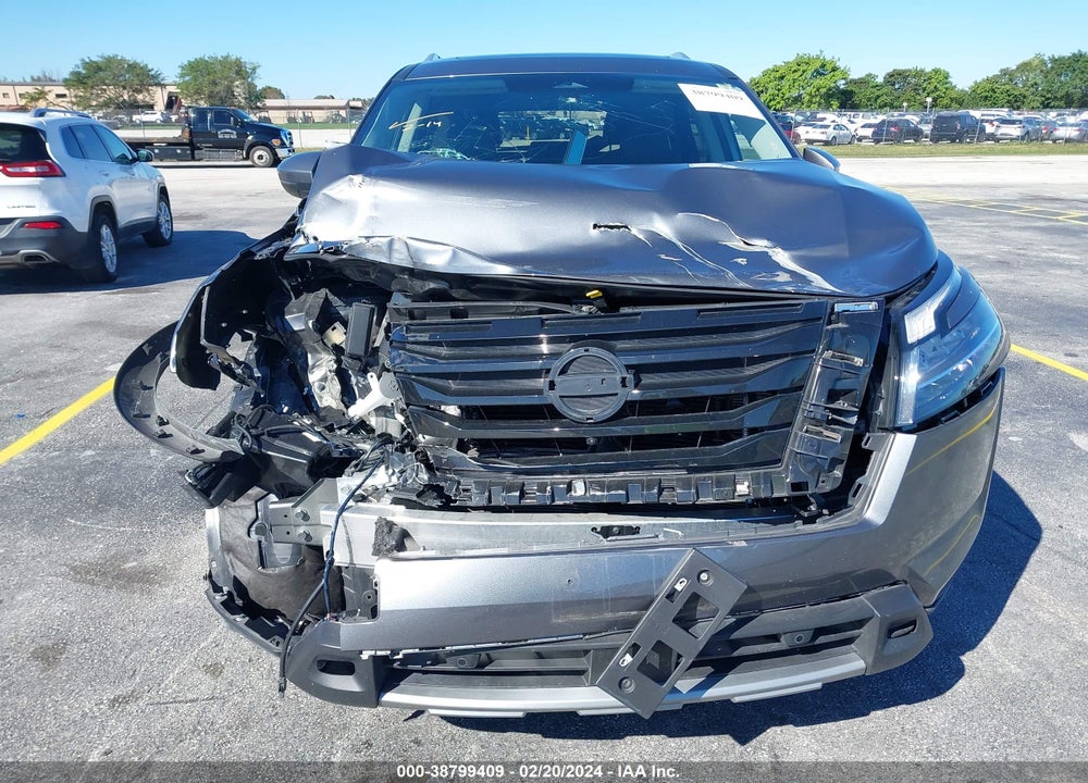 2023 NISSAN PATHFINDER PLATINUM 4WD VIN: 5N1DR3DJ7PC243160