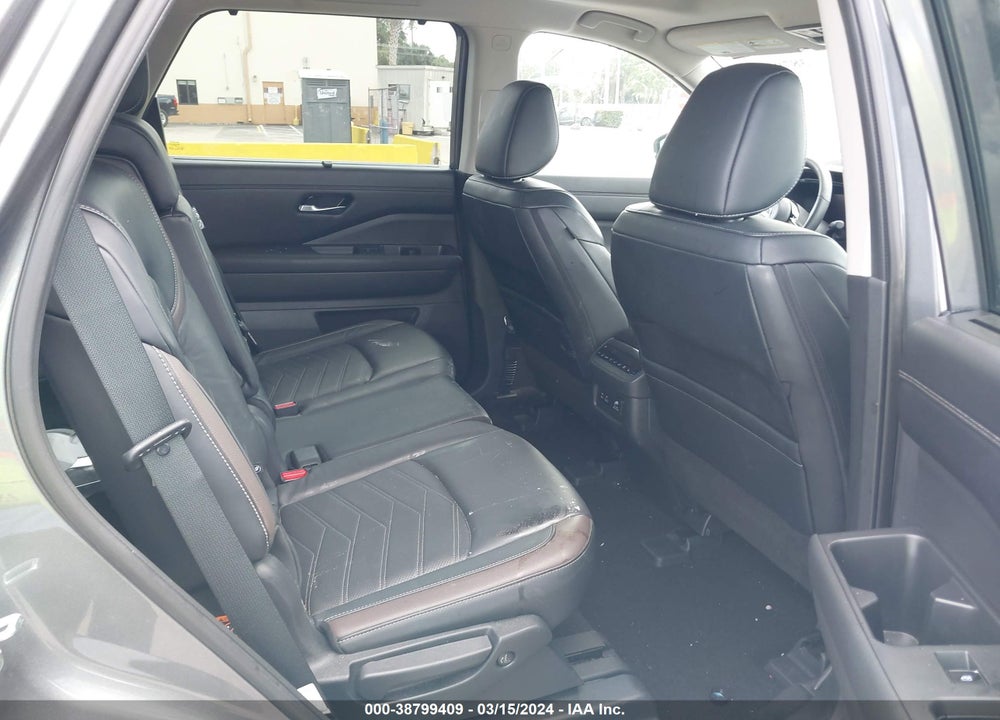 2023 NISSAN PATHFINDER PLATINUM 4WD VIN: 5N1DR3DJ7PC243160