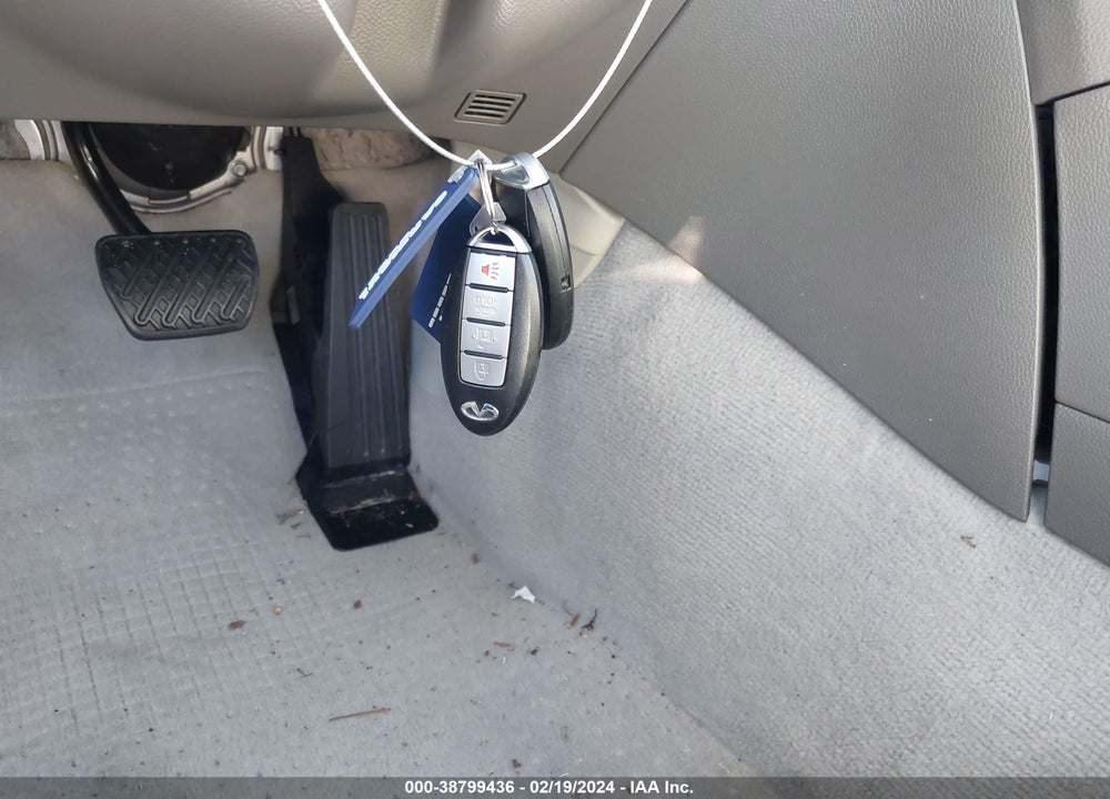 2015 INFINITI Q40 VIN: JN1CV6APXFM501401