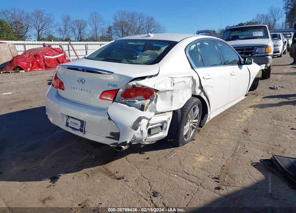 2015 INFINITI Q40 VIN: JN1CV6APXFM501401