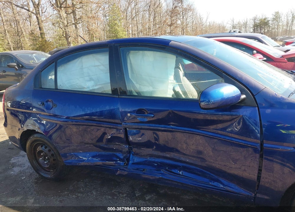 2010 HYUNDAI ACCENT GLS VIN: KMHCN4AC6AU405039