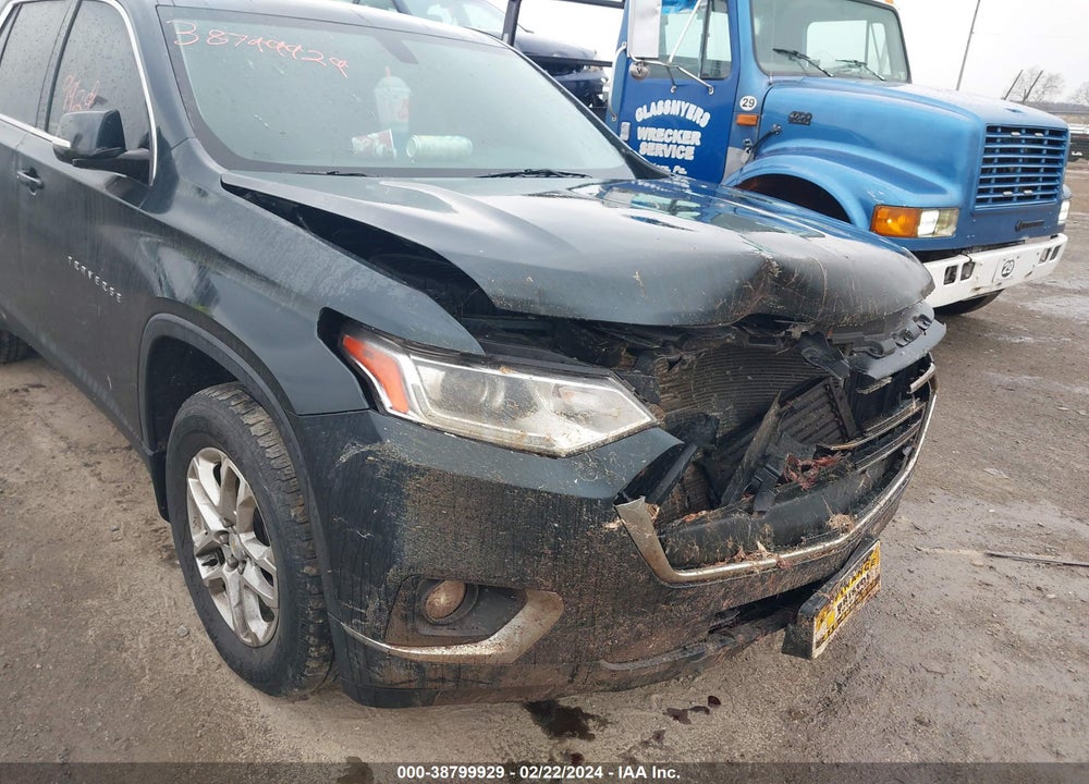 2018 CHEVROLET TRAVERSE 1LT VIN: 1GNERGKW2JJ282490
