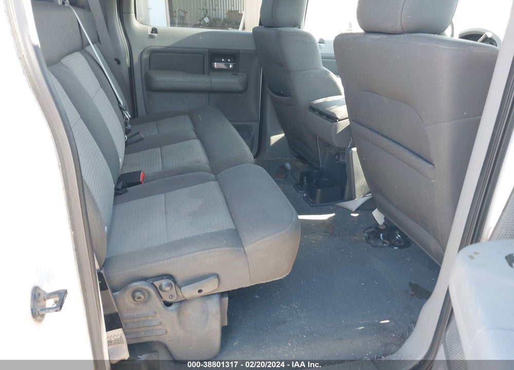 2004 FORD F-150 XLT VIN: 1FTRW14W84KB83104