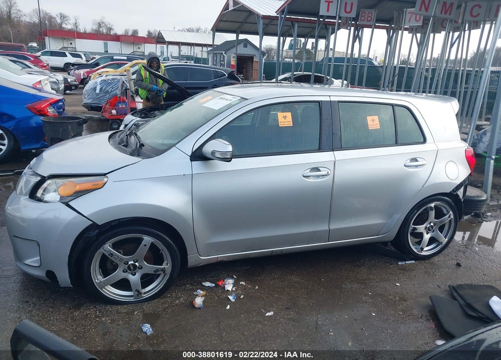 2013 SCION XD VIN: JTKKUPB45D1031632
