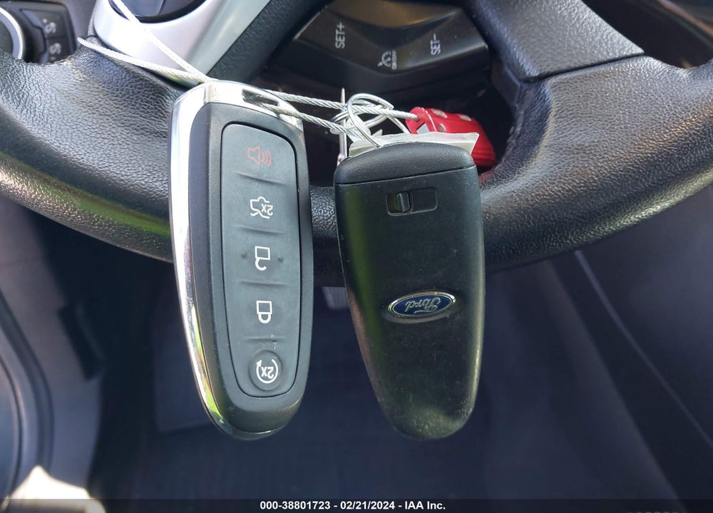 2016 FORD ESCAPE TITANIUM VIN: 1FMCU0J96GUC25567